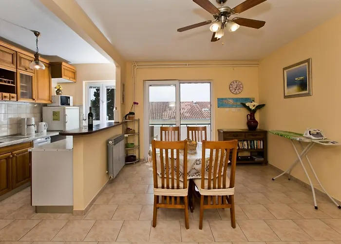 Aurora Гостьовий будинок